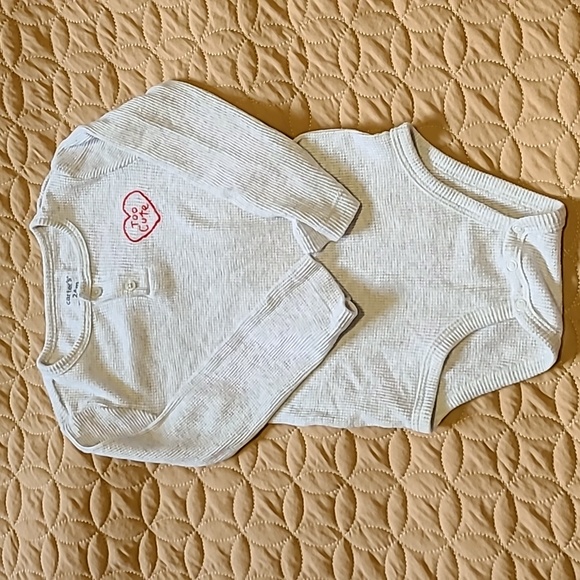 ♡ Carter's TOO CUTE 2pc Valentines Set - Picture 6 of 9